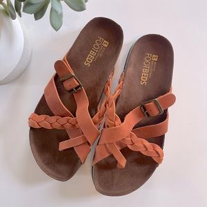 NWB White Mountain Footbed Sandals